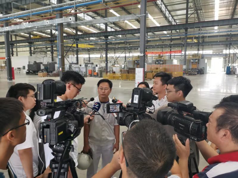 南方日報報道:肇慶動力作為先進裝備制造業(yè)的“中堅力量”亮相珠洽會